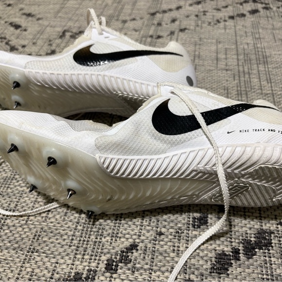 Nike Track and Field White Athletic Shoes - Picture 3 of 4